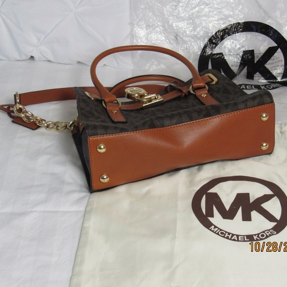 Michael Kors Hamilton Medium Logo - Picture 5 of 7